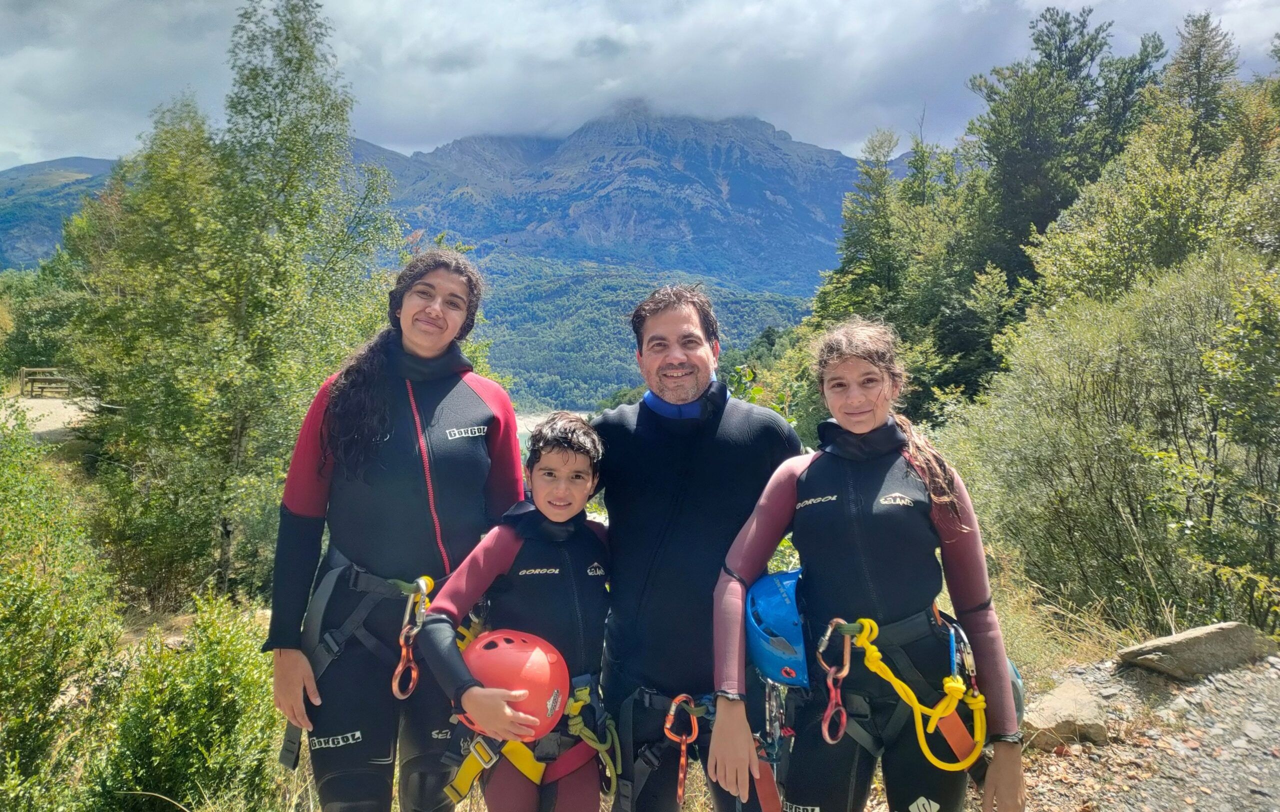 Autor Antonio Dominguez novelas juveniles e infantiles