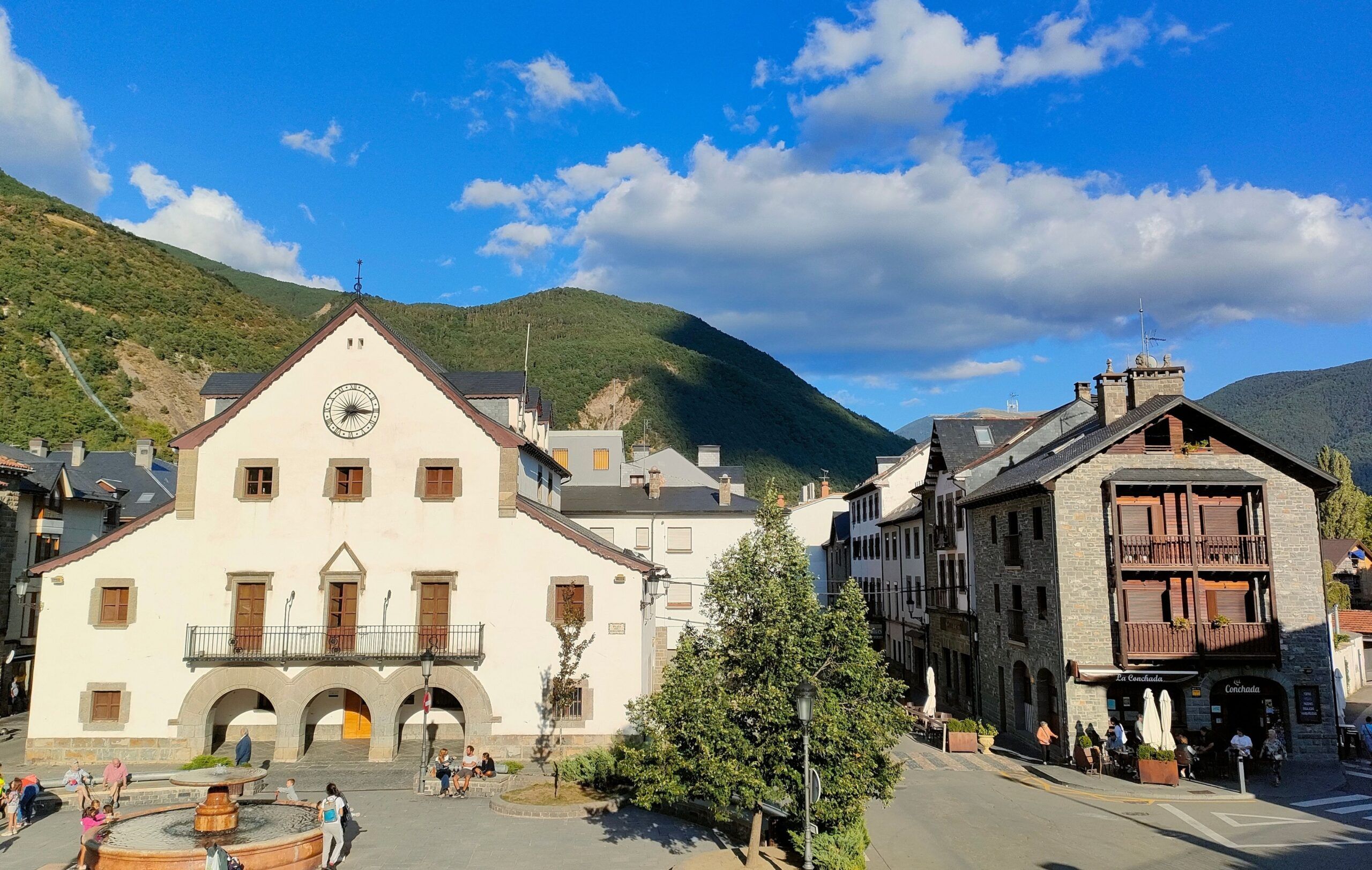 Pirineo Aragonés con niños - Biescas y Gavín