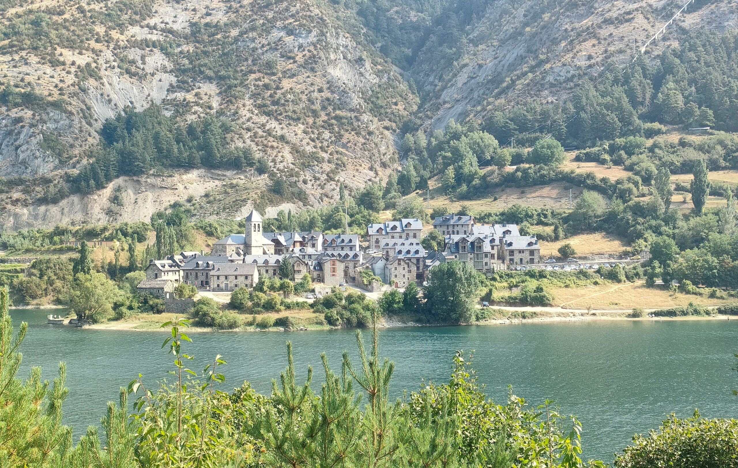 Pirineo aragonés con niños - Lanuza