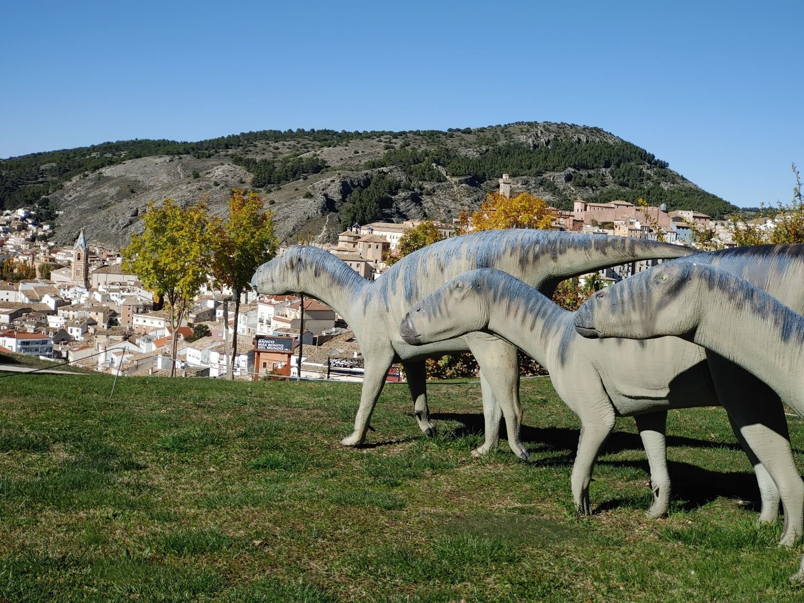 Guia de museos de dinosaurios en España: 4 destinos alucinantes para pequeños paleontólogos