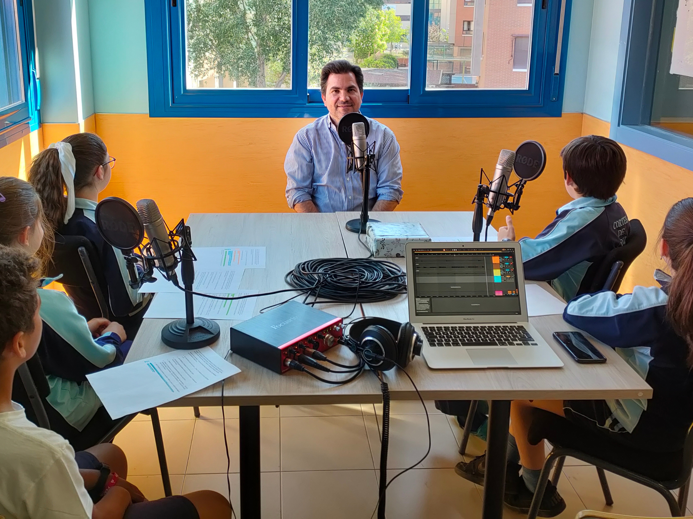 charlas y talleres autor literatura infantil y juvenil en colegios
